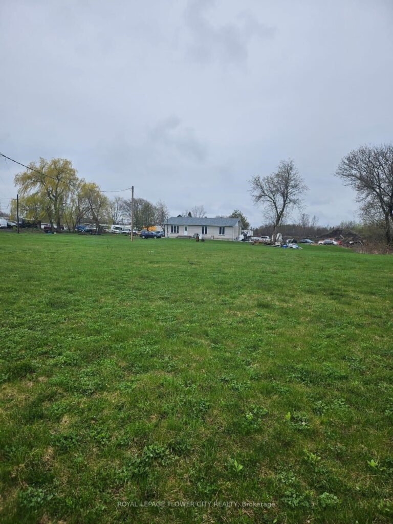 commercial-land-sold-ottawa-jaswinder-singh.jpg Commercial land sold in Ottawa, Ontario by Jaswinder Singh